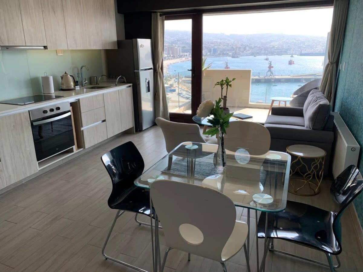 Hom I Lujoso Estudio Con Mejor Vista Del Puerto Parking 0408 Apartment